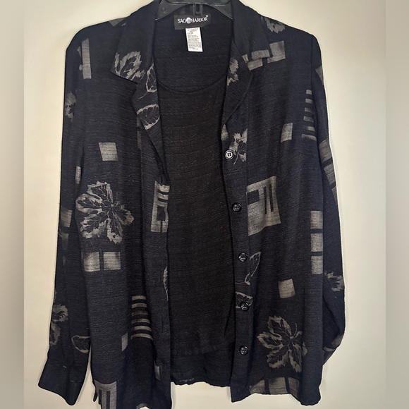 Sag Harbor Black Long sleeve Button Up Leaf Blouse w/built in tank size 14 - Picture 3 of 11